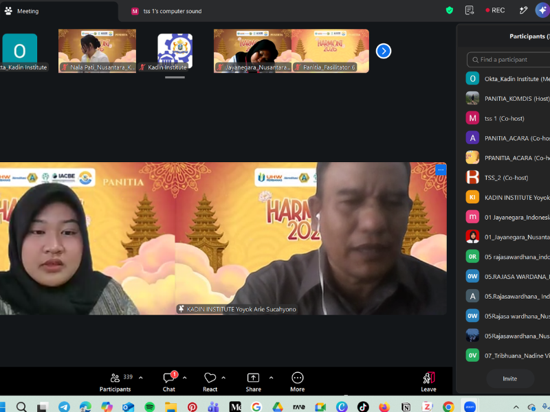 Seminar Financial Literacy Universitas Hayam Waruk Perbanas